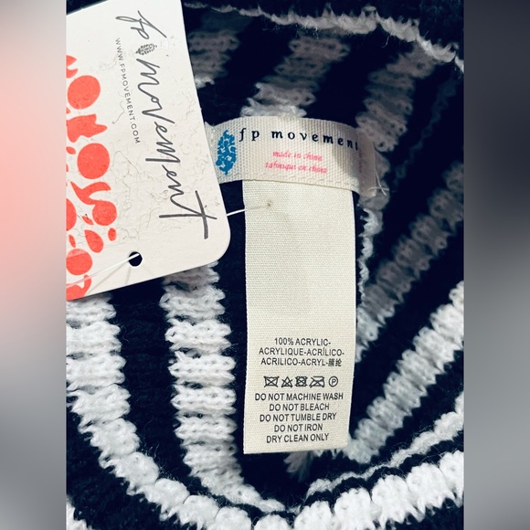 NWT Free People Stripe Beanie